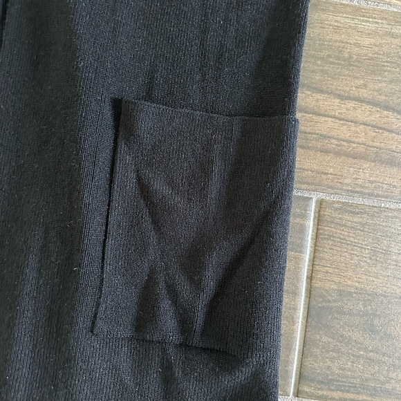 Express Black Knit vest Cardigan with pockets NWT - Picture 3 of 4